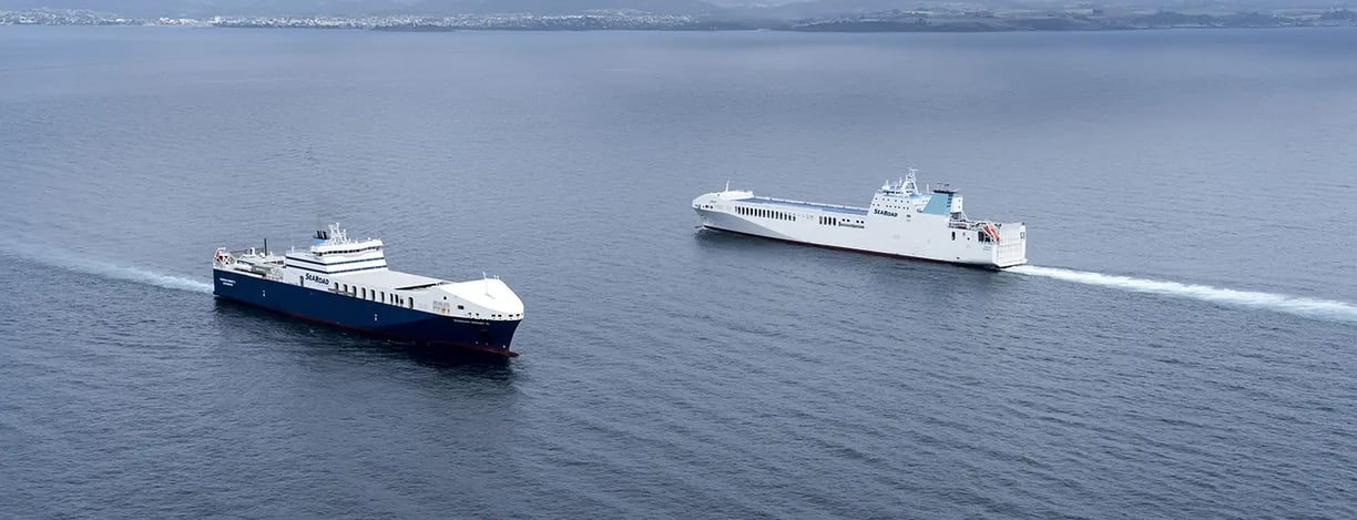 MV Liekut and Searoad Mersey II pass one another in Bass Strait