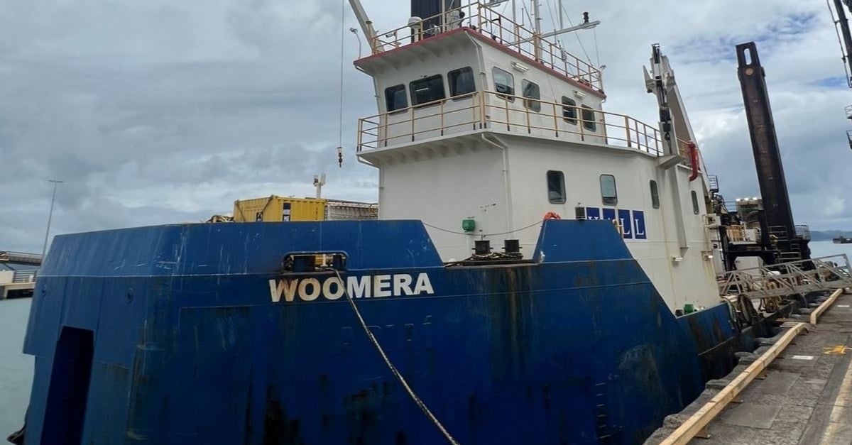 Backhoe dredge Woomera. Image: Mark Bailey MP