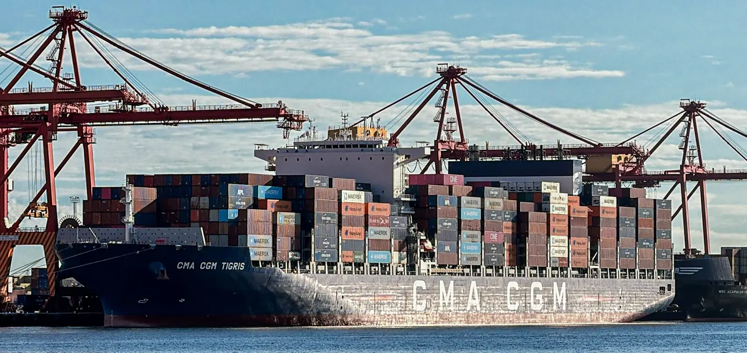 CMA CGM Tigris at Fremantle Apr26