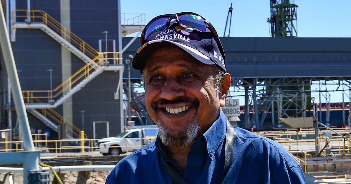 Townsville veteran pilots his last