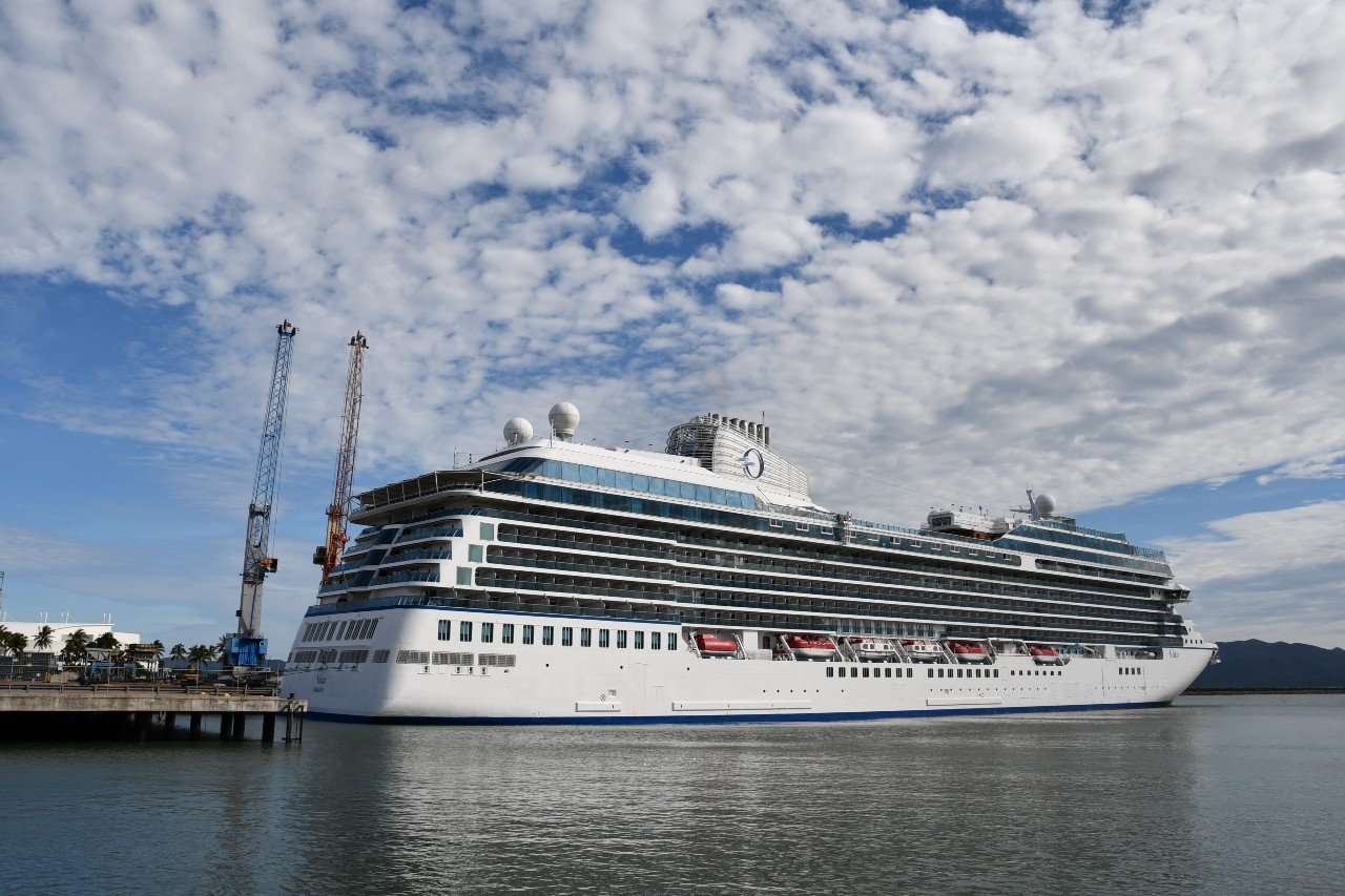 Cruise ship Vista in Townsville. Image: Port of Townsville