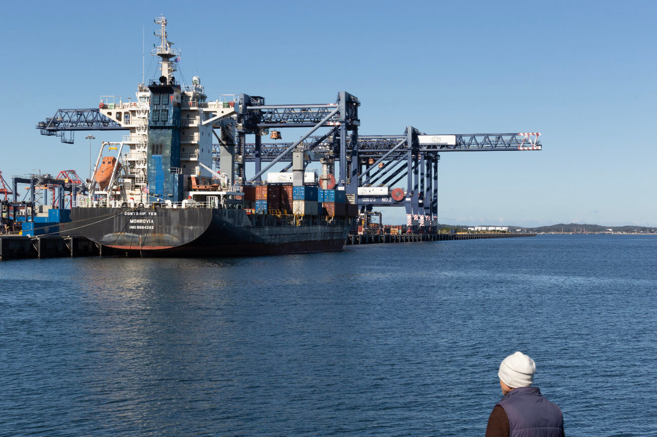 COSCO ANE Service first voyage ceremony