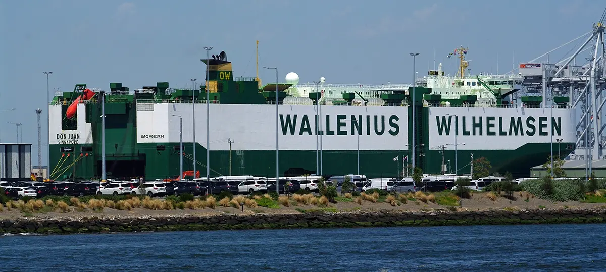 PCTC vessel Don Juan at Melbourne 2017