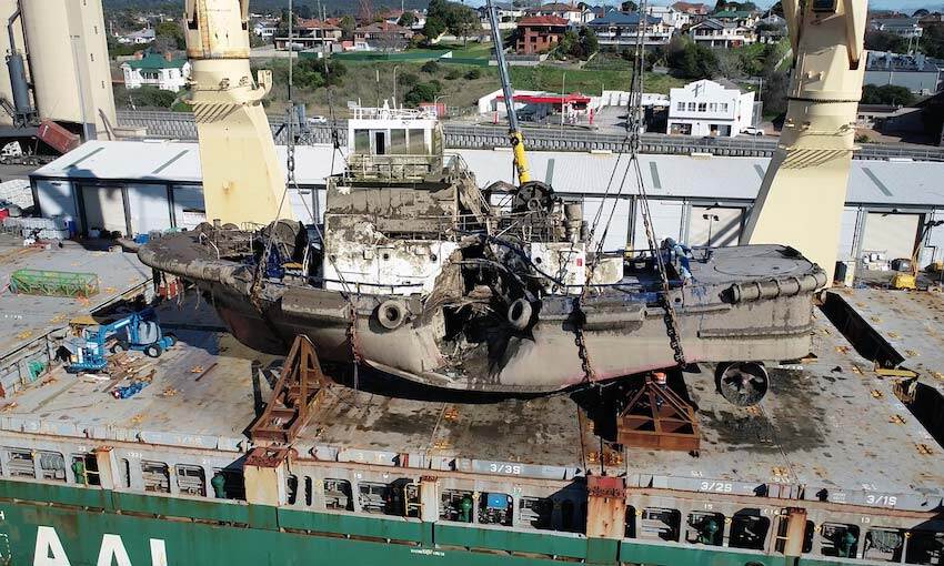 Campbell Cove tug wreck recovery underway