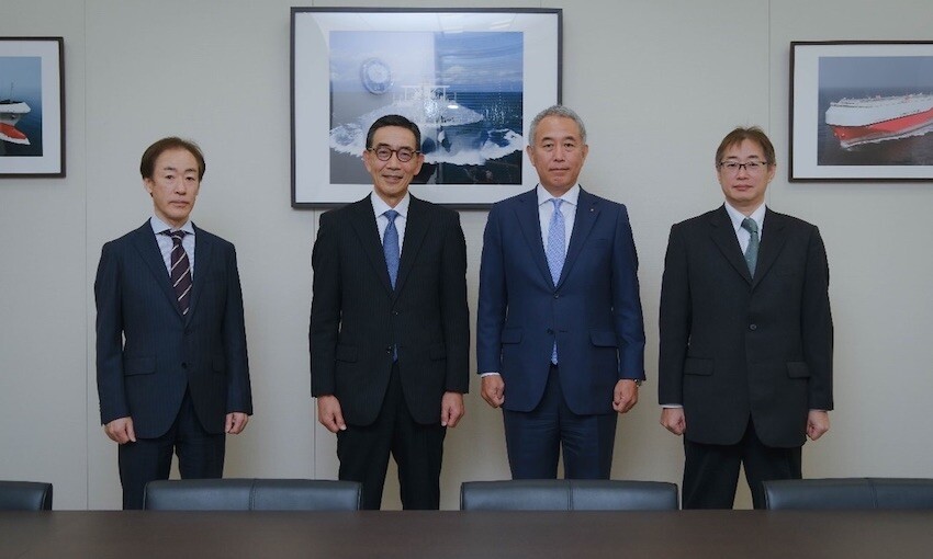 K LINE to share operational data