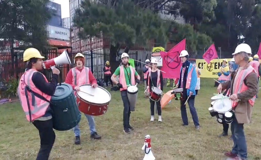 Climate protestors target Port Botany with blockade
