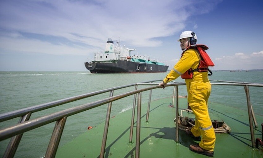 AMSA consultation begins for mandatory lifejackets