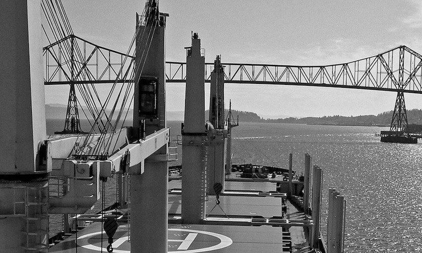 Swire takes out long-term charter of six heavy-lift vessels