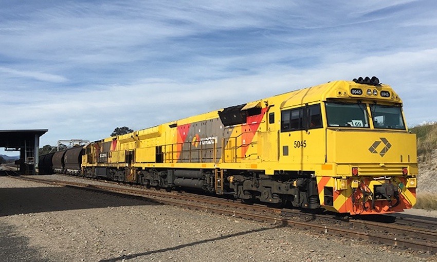 QLD buys Aurizon's Rockhampton railyard to create supply chain opportunities