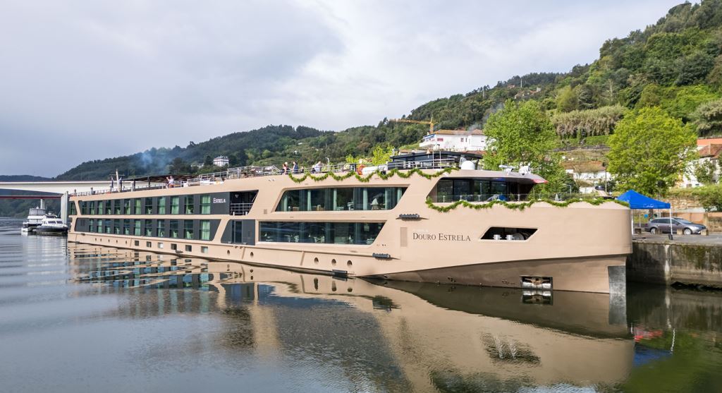 APT expands with newbuild for Portugal