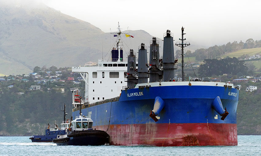 The week in bulk: Capesize, Panamax markets drop, BDI falls apace