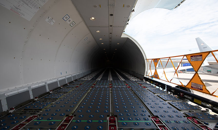 Aussie freight operator leases freighter aircraft