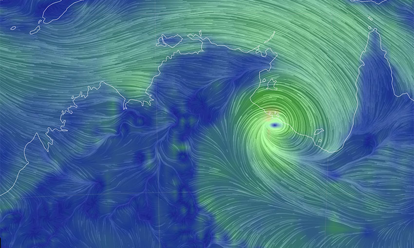 Wharf damaged as cyclone bears down on NT