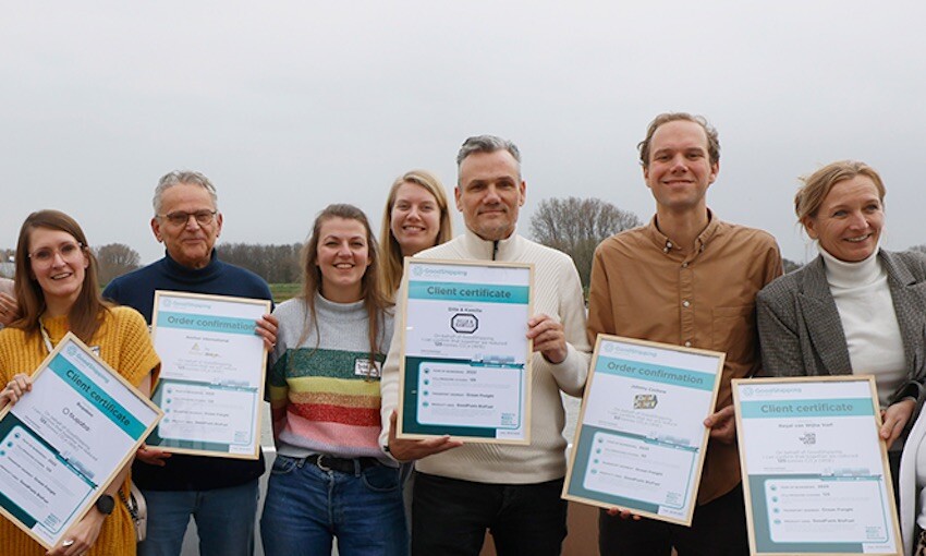 Vessels provided with biofuel for carbon 