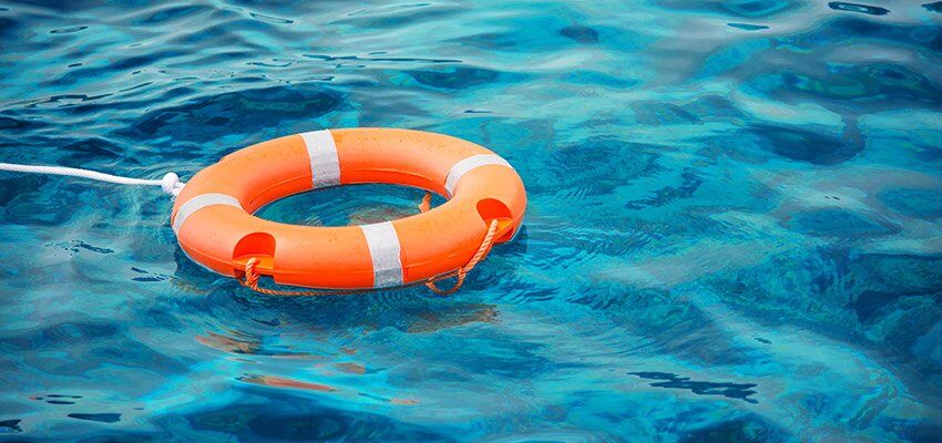 MOL LNG carrier rescues Castaway off PNG