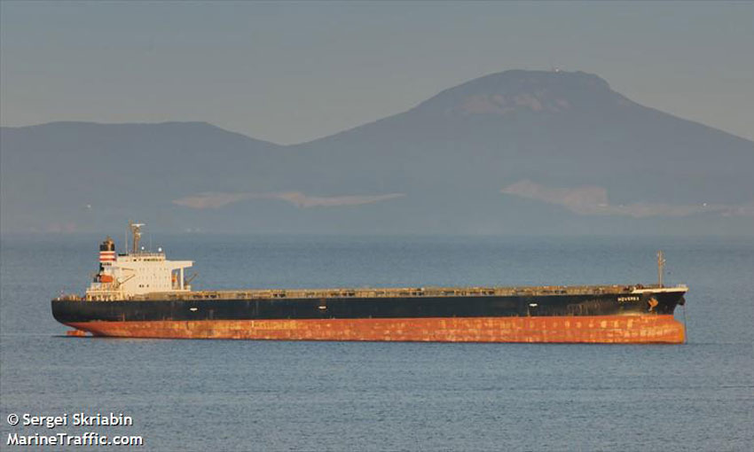 Movers 3 and Maryam still detained at Weipa and Kembla