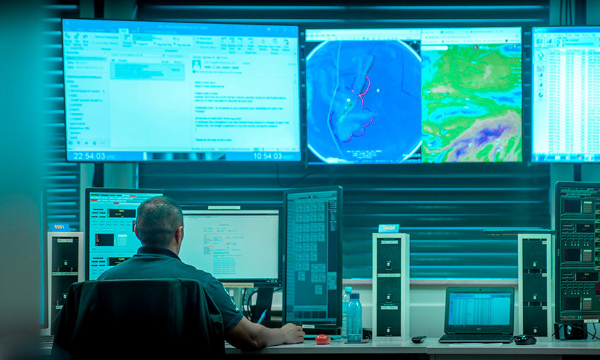 Partnership renewed for GMDSS communications in Australia