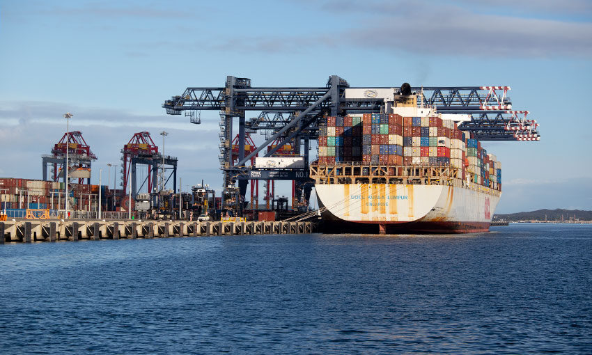 COVID closes Hutchison Ports' Sydney terminal