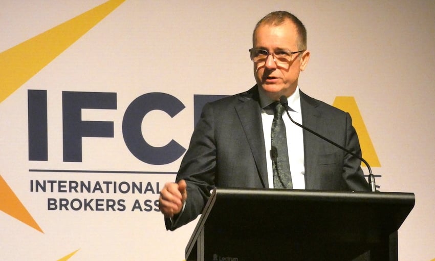 Commissioner calls for stronger relationship between industry and ABF