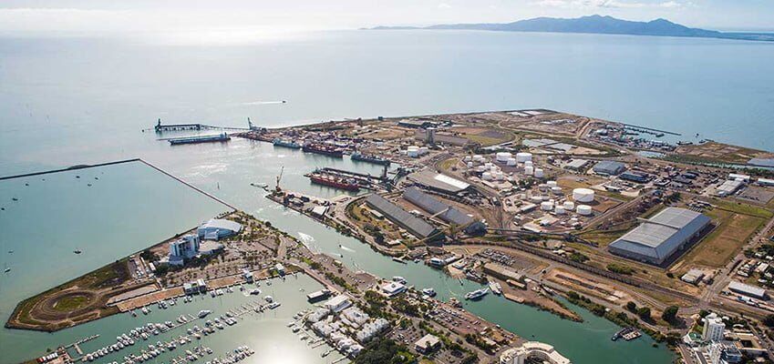 Townsville open for shipping, despite severe flooding