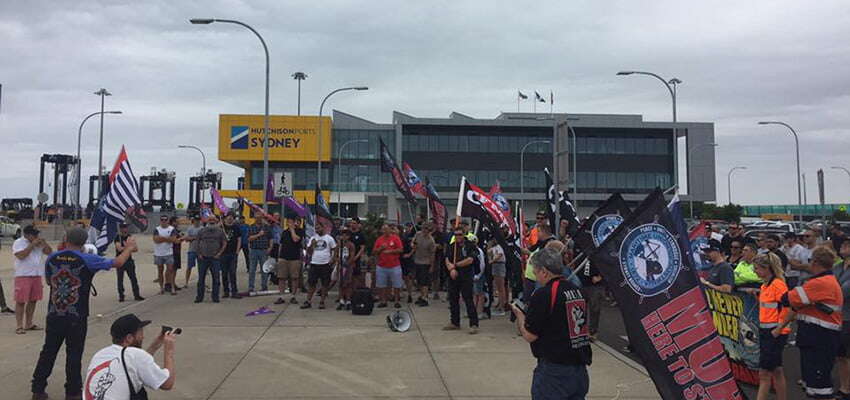 Industrial action set to hit Brisbane and Sydney terminals