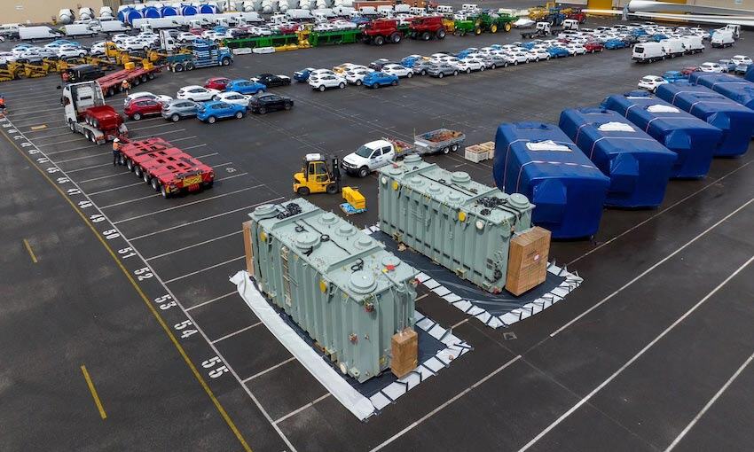 Heavy equipment for $1.8-billion energy project arrives in Port Kembla