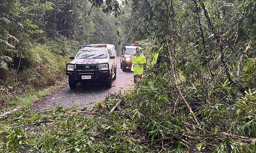 Ports remain shut as Jasper closes in