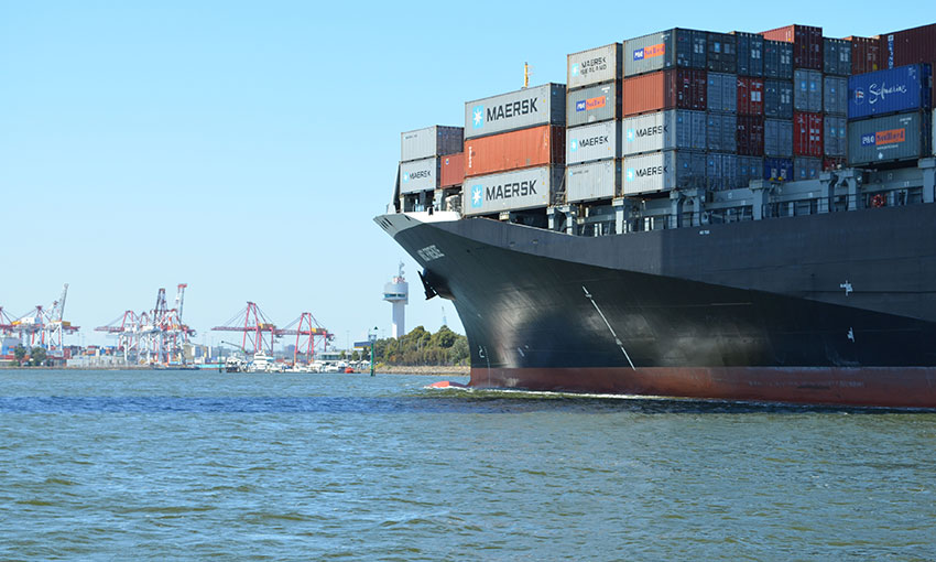 Melbourne container trade dips in December