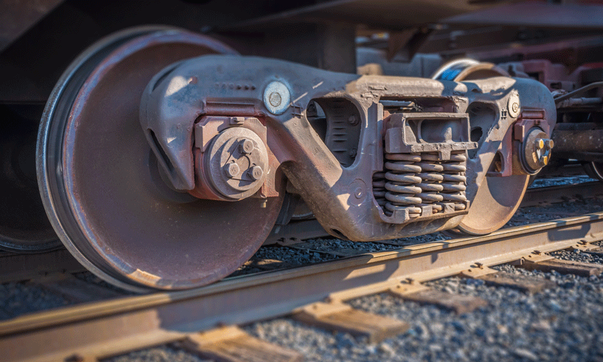 Bogie fracture prompts safety warning