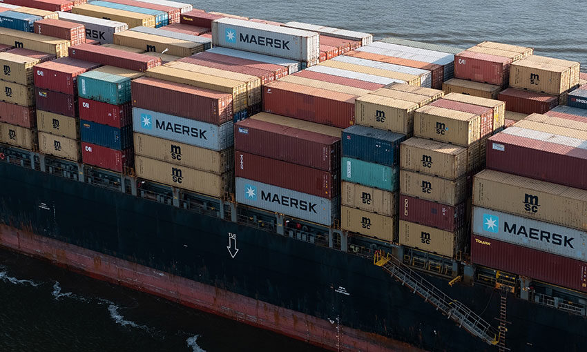 Analysts explore influx of smaller vessels on Trans-Pacific routes