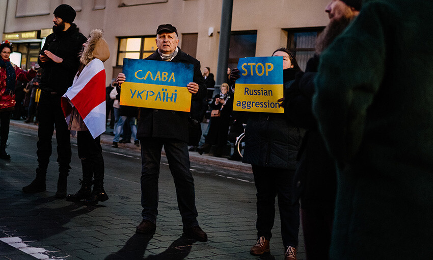 Australia imposes 35% tariffs on all goods from Russia and Belarus