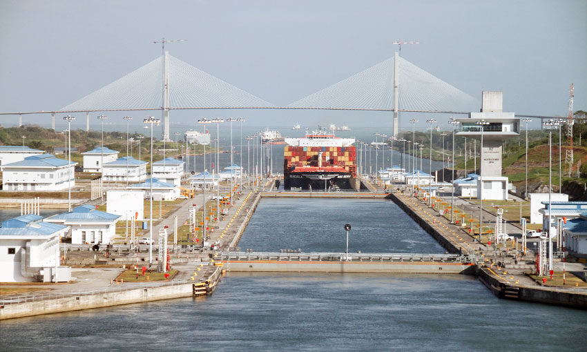 Panama Canal Authority postpones price hike