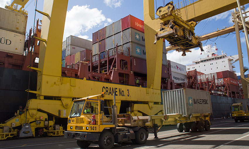 Disruption deepens at DP World as dispute with MUA ratchets up (updated)