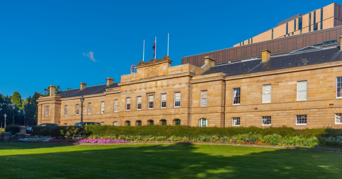 Parliamentary report condemns Spirits project management