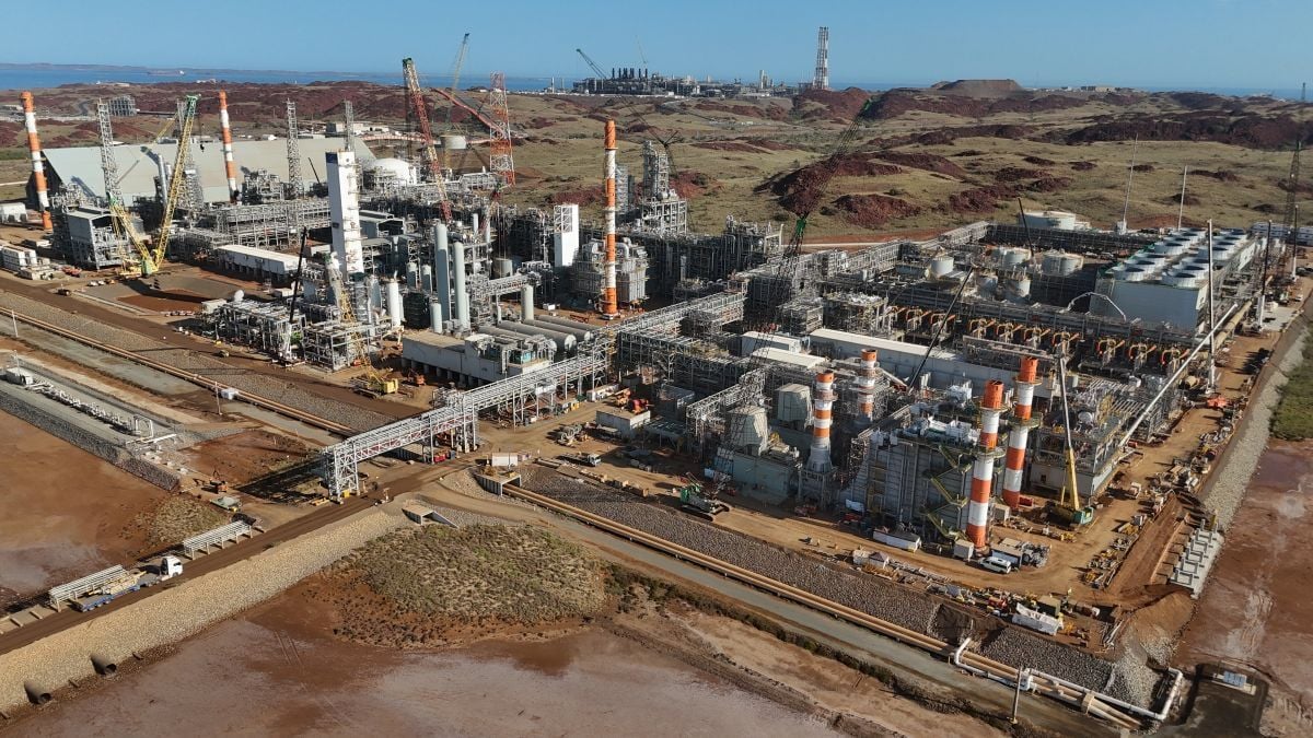 Perdaman chairman warns Australia is “on the brink”