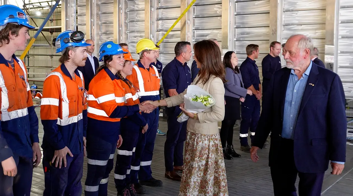 Queen Mary meeting Incat workers - Incat Tasmania