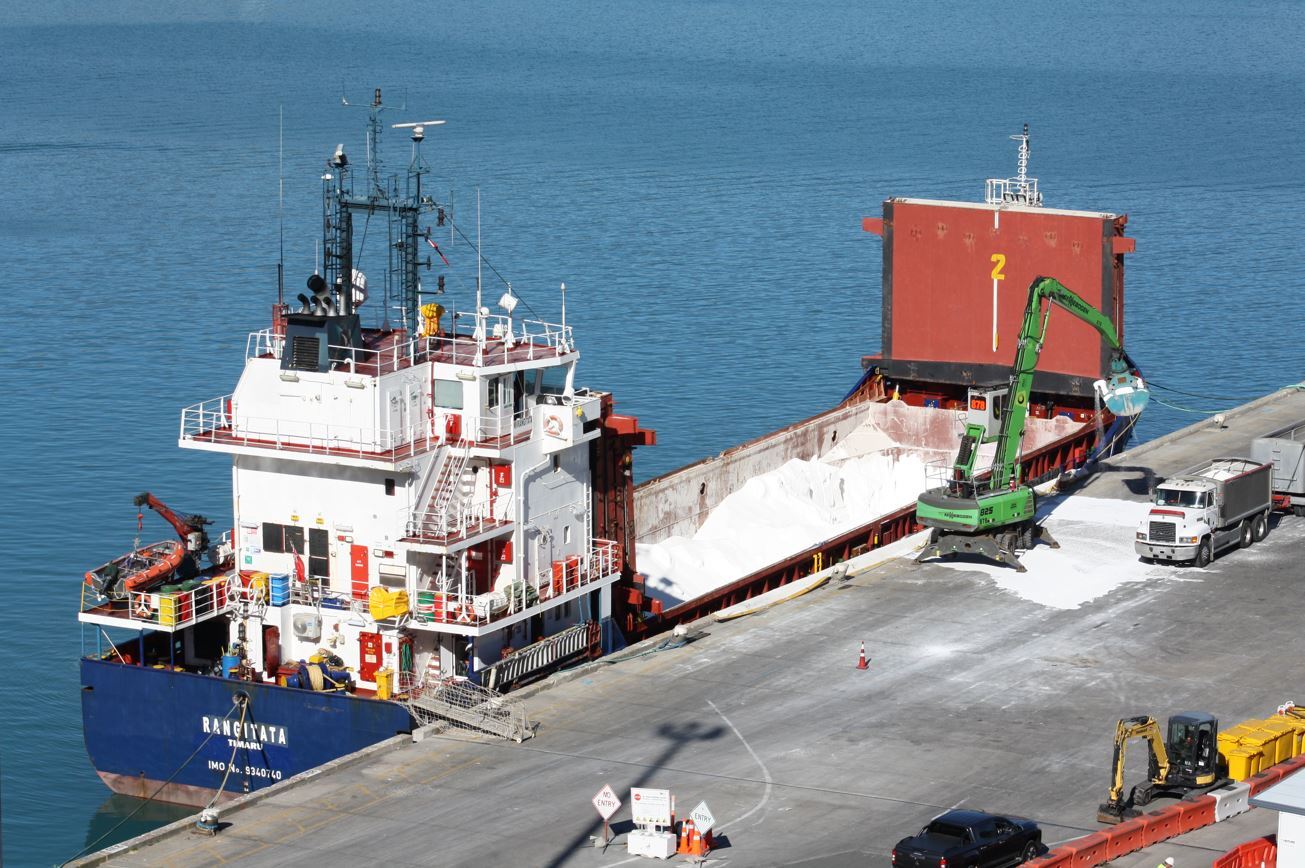 The Rangitata, Lyttleton. Image: Alan Calvert