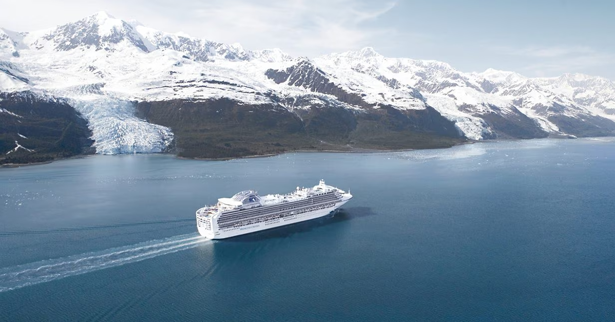 Sapphire Princess to home-port at Fremantle