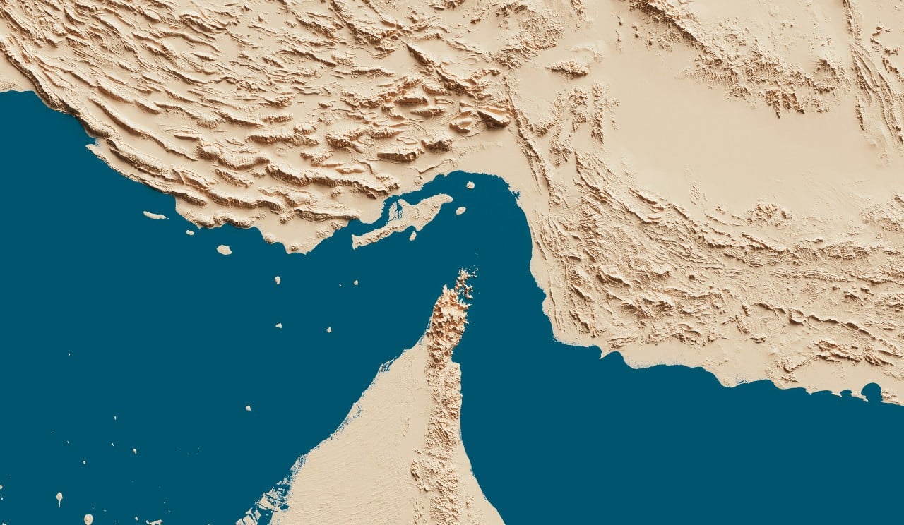 Supply chain risks from ongoing Strait of Hormuz closure