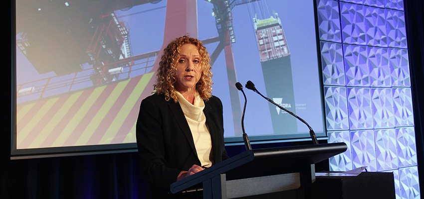 Minister pushes case for Port of Melbourne rail