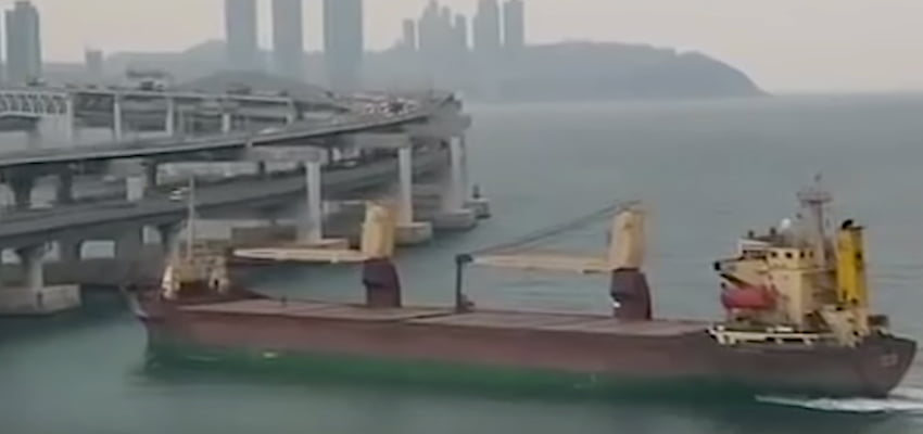 VIDEO: Russian cargo ship hits bridge in South Korea