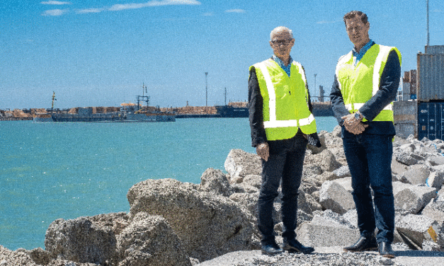 Contract signed to build Napier wharf