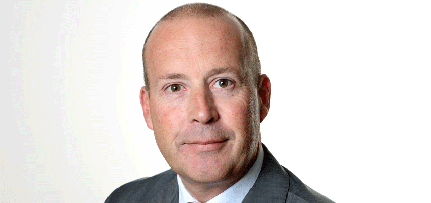 Former senior shipping executive Simon Aynsley joins Spectainer board