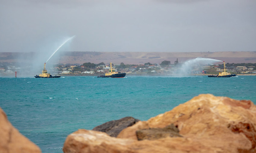 First of three Svitzer tugs arrives at Geraldton