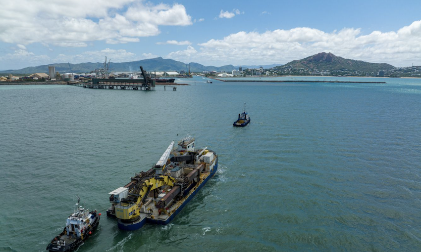 Port of Townsville celebrates the arrival of dredger Woomera