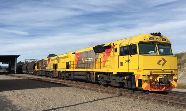 Aurizon posts mixed FY23 results, looks to rail containers south from Darwin