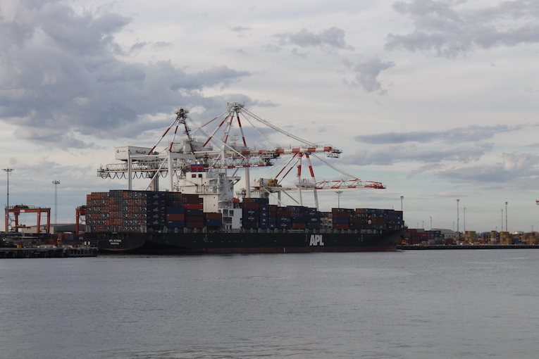 DP World extends capacity for coastal shipping into WA