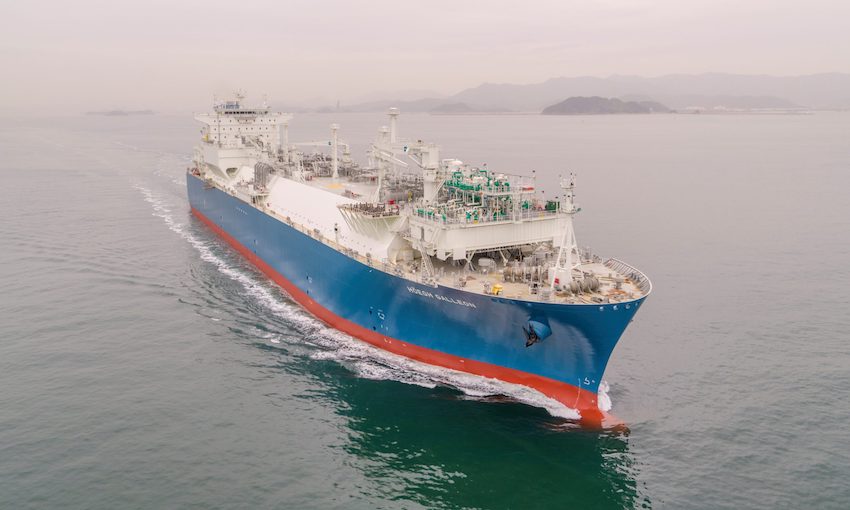 Höegh LNG and AIE secure Port Kembla gas infrastructure contract
