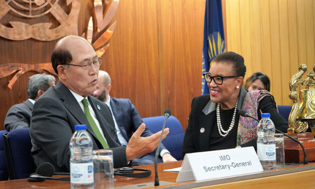 Commonwealth Secretariat and IMO sign partnership agreement