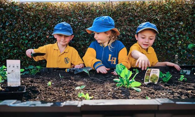 Port company sponsors school kids sustainability initiative